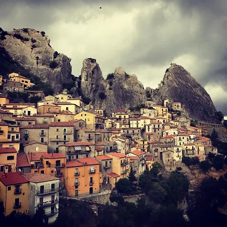 Al Cuore Del Borgo Holiday home Castelmezzano