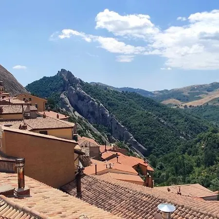 Al Cuore Del Borgo Castelmezzano