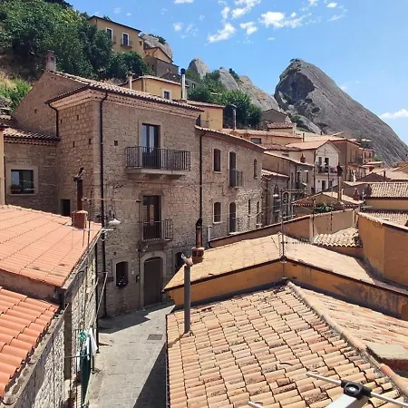Al Cuore Del Borgo Сasa de vacaciones Castelmezzano