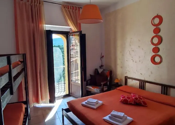 Al Cuore Del Borgo Holiday home Castelmezzano